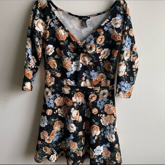 Floral A-line Dress 👗 Forever 21 - Picture 2 of 5